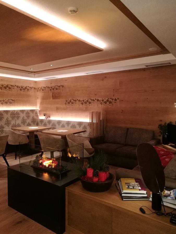 科夫代尔利维因浪漫酒店 科戈洛 外观 照片